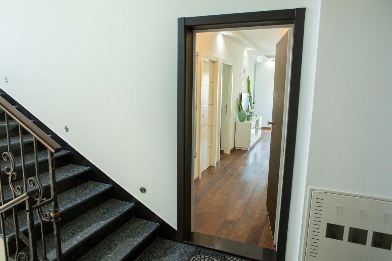 Apartment Tina Сплит Екстериор снимка