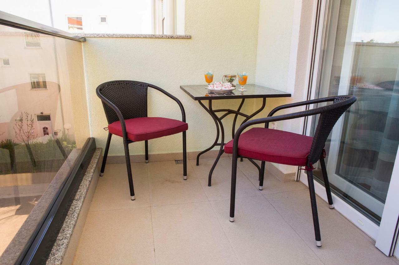 Apartment Tina Сплит Екстериор снимка