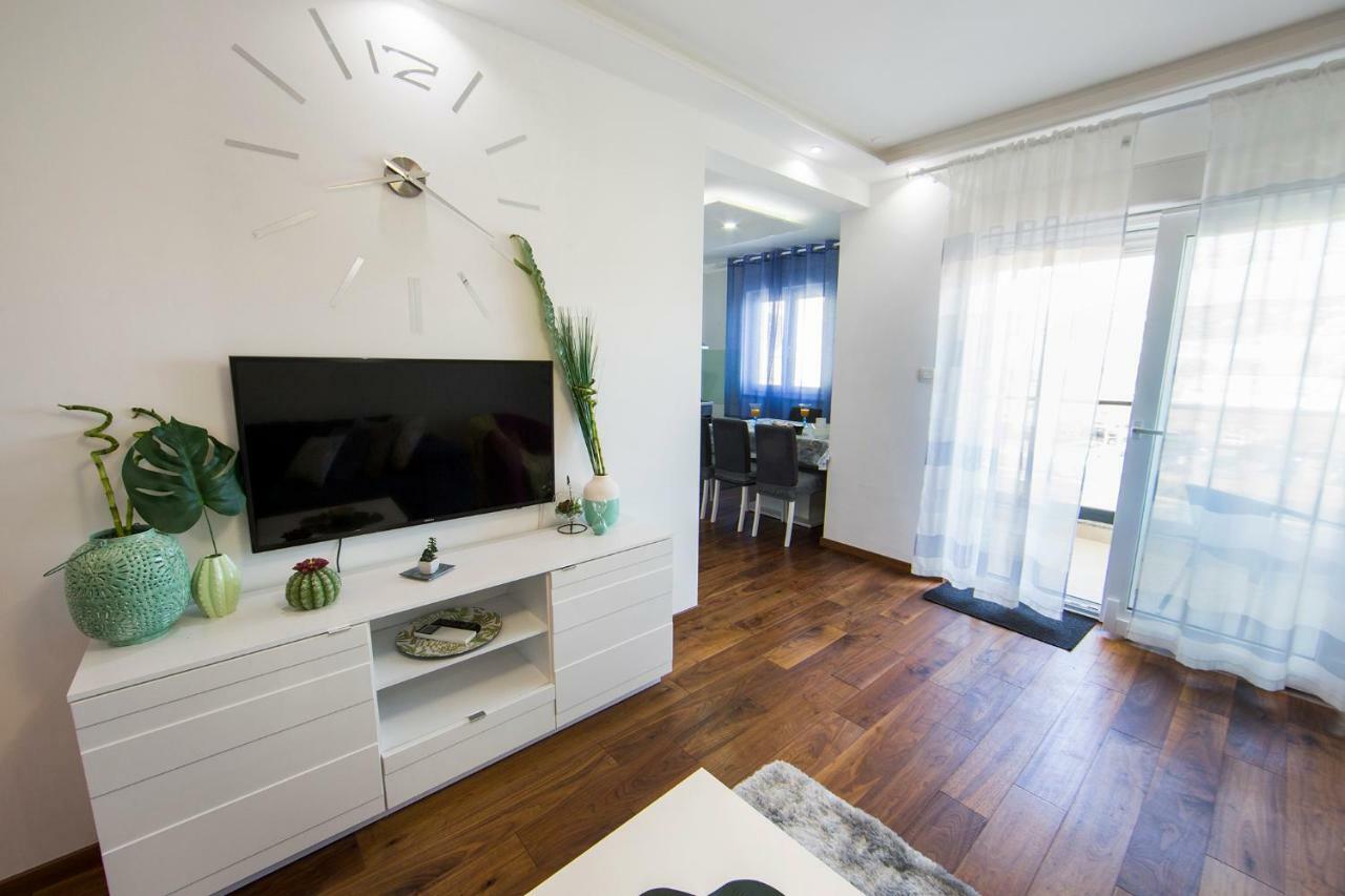 Apartment Tina Сплит Екстериор снимка
